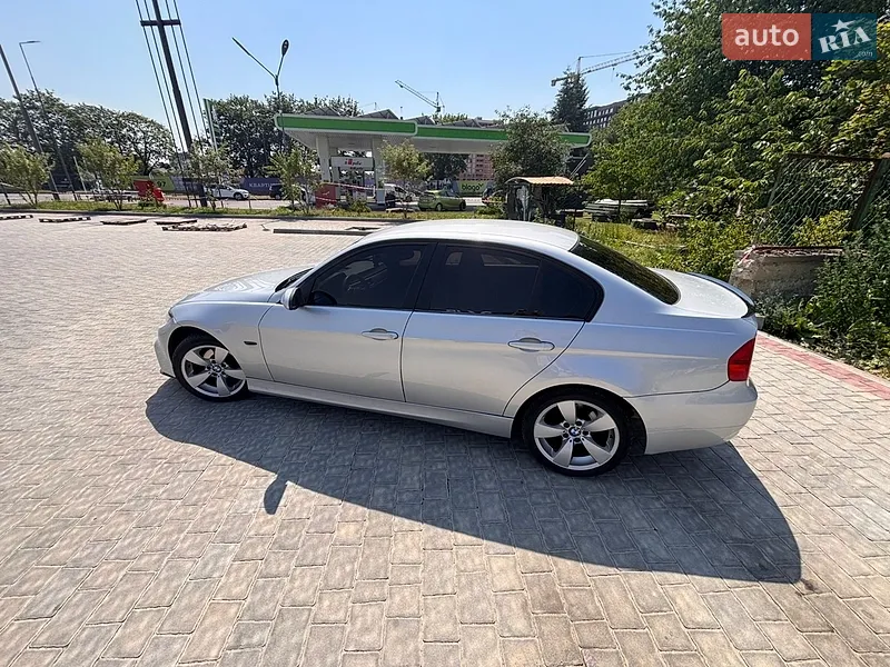 BMW 3 Series 2006 VIN WBAVA51000VA71653 фото оголошення 8 з 44
