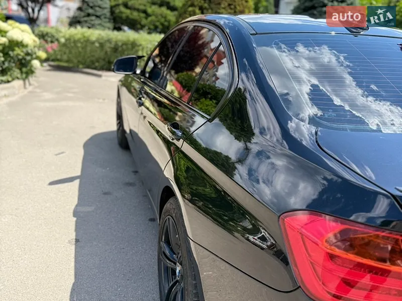 BMW 3 Series 2012 VIN WBA3D31000J271150 фото оголошення 9 з 50