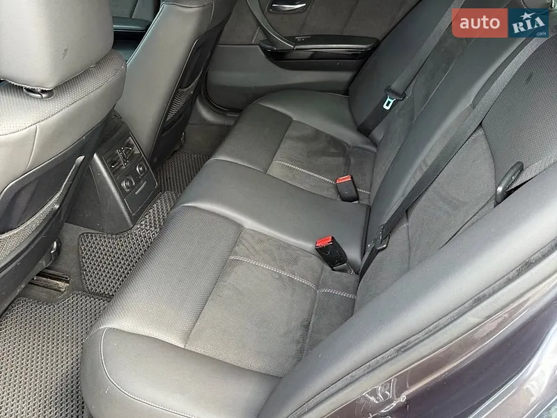BMW 3 Series 2005 VIN WBAVA71070KP93762 фото оголошення 9 з 48