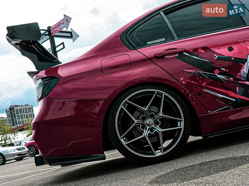 BMW 3 Series 2012 VIN WBA3C1C5XDF435853 фото оголошення 4 з 94