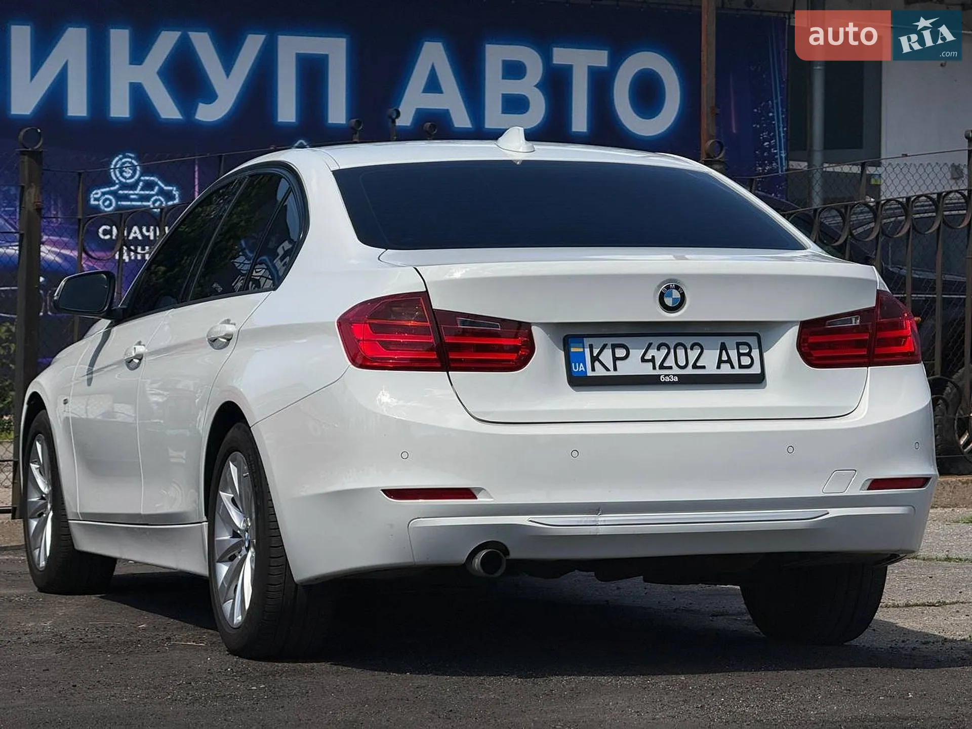 2013 BMW 3er - мініатюра 4