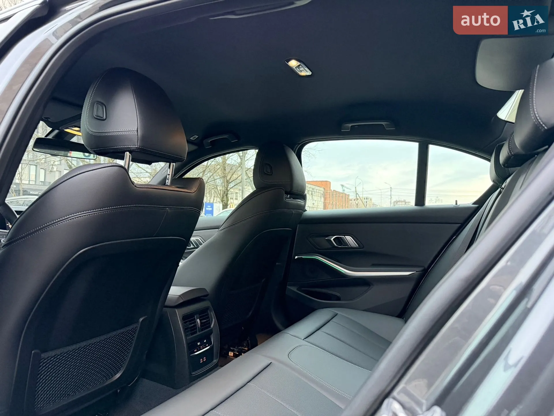 2022 BMW 3er - мініатюра 23