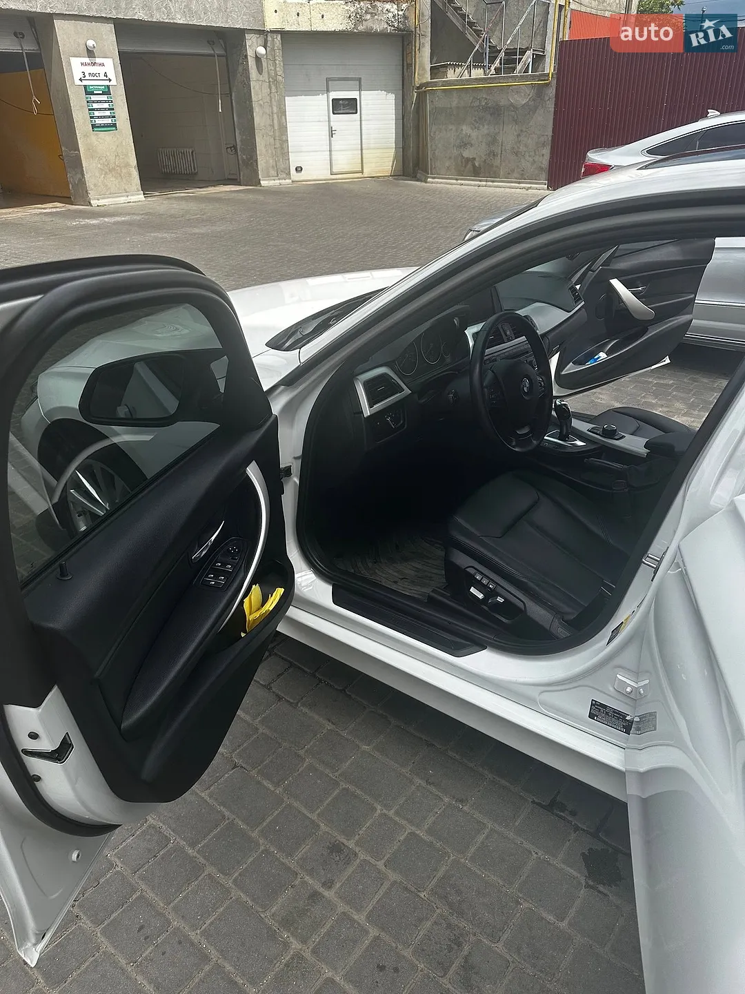 2016 BMW 3er - мініатюра 6