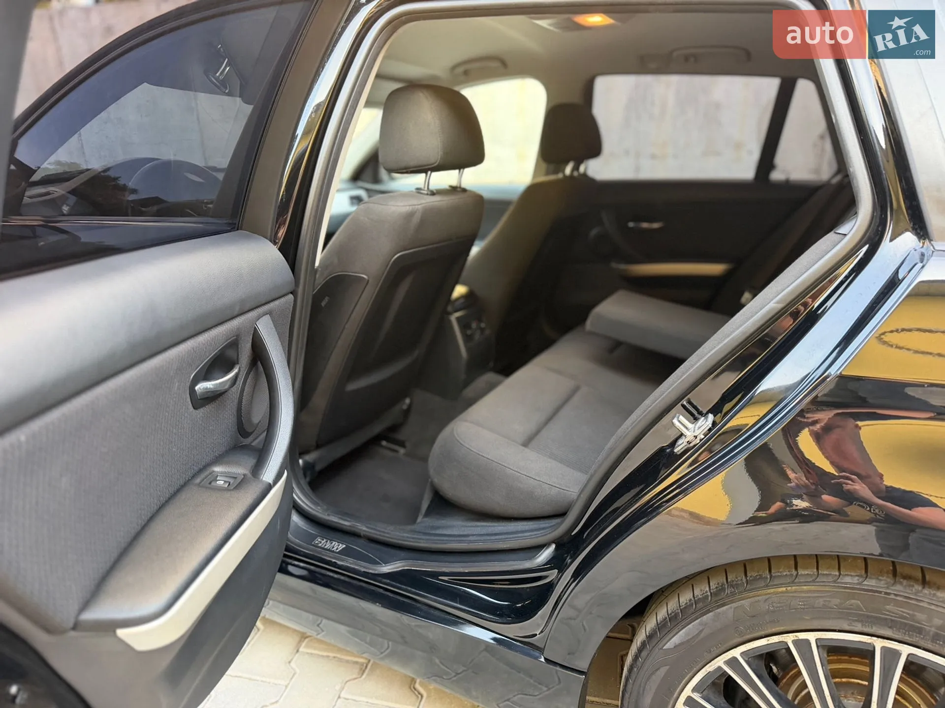 2010 BMW 3er - мініатюра 18