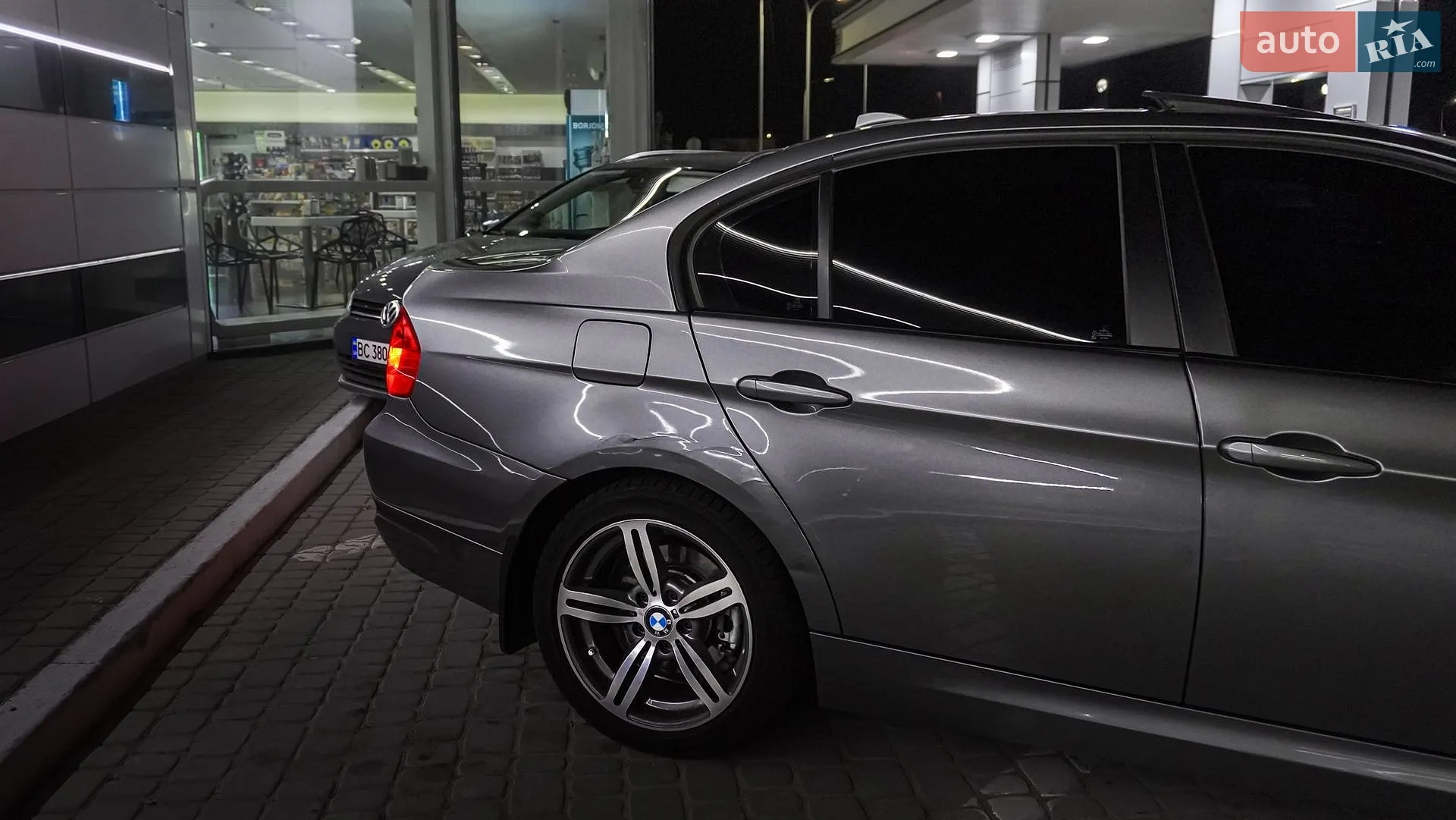 2011 BMW 3er - мініатюра 8