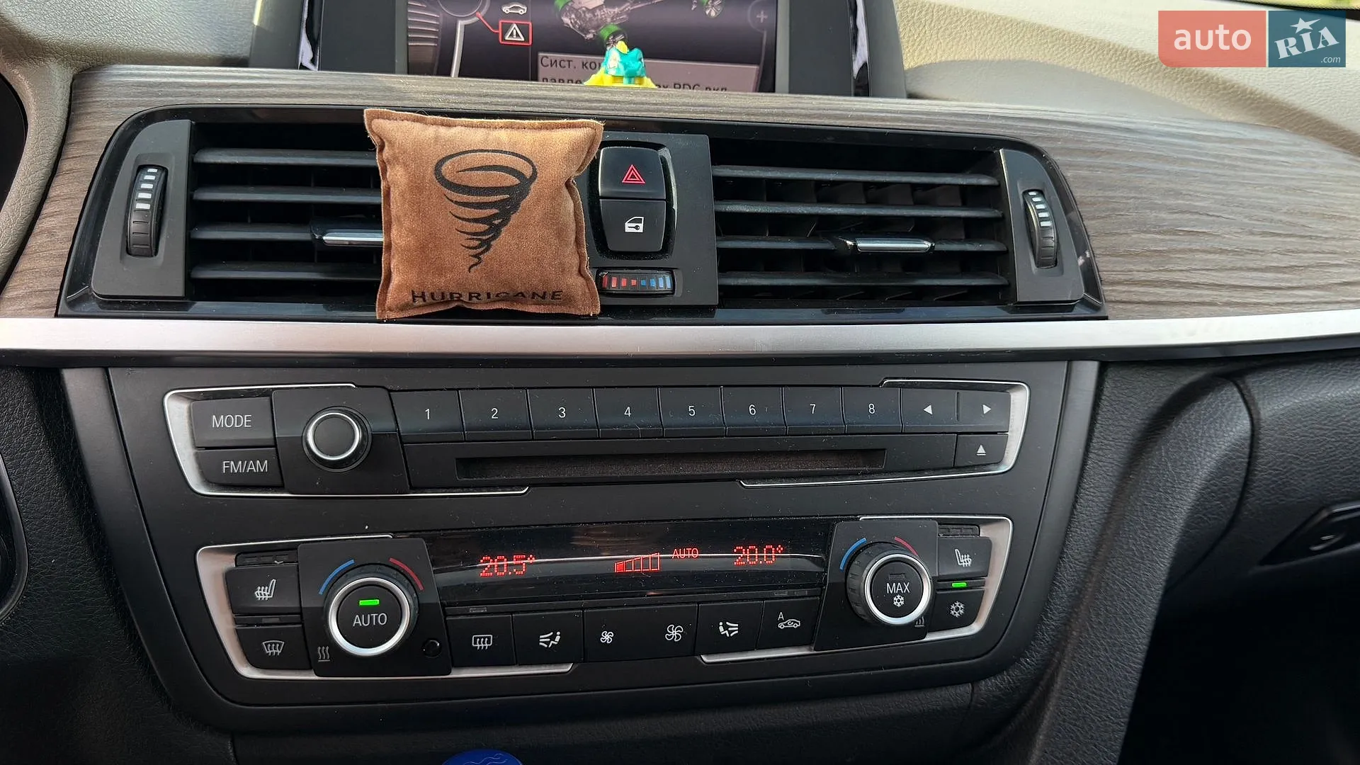 2012 BMW 3er - мініатюра 19