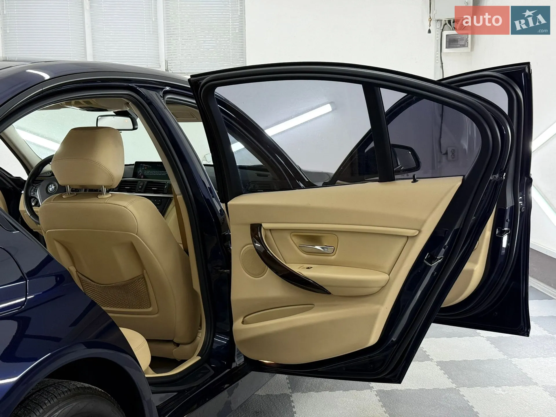 2015 BMW 3er - мініатюра 16