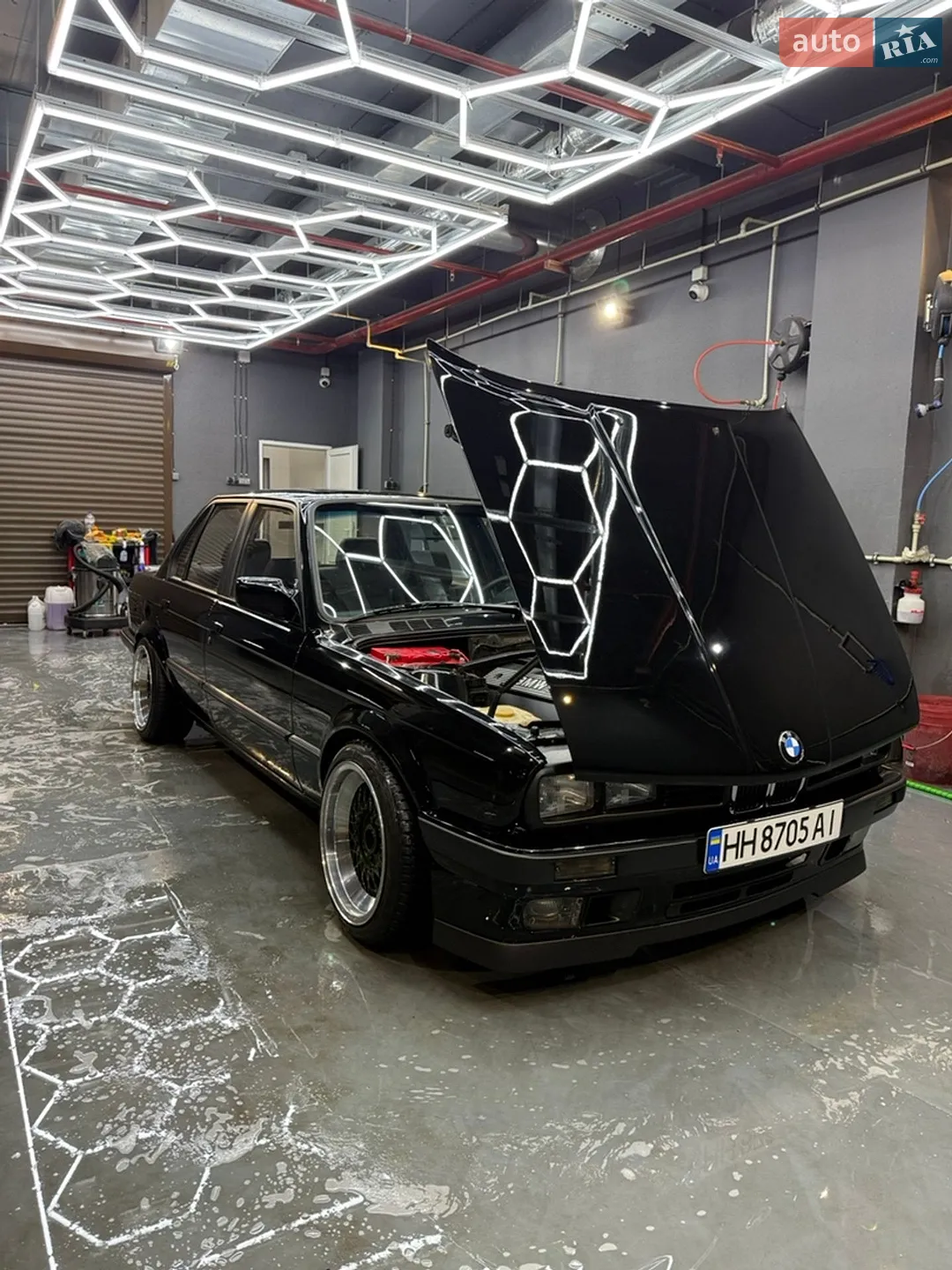 BMW 3 Series 1987 VIN WBAAC510801759087 фото оголошення 48 з 52