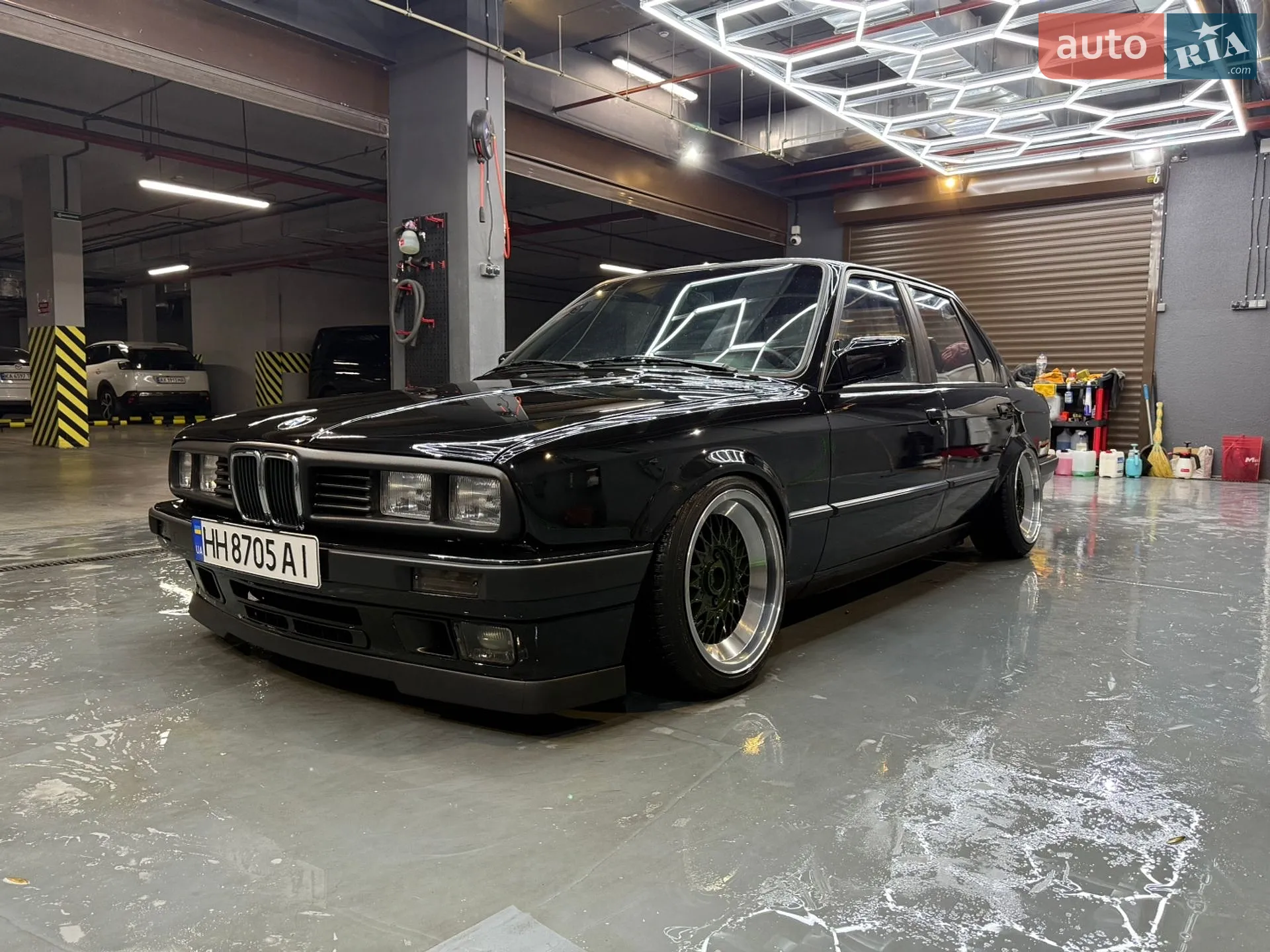 BMW 3 Series 1987 VIN WBAAC510801759087 фото оголошення 49 з 52