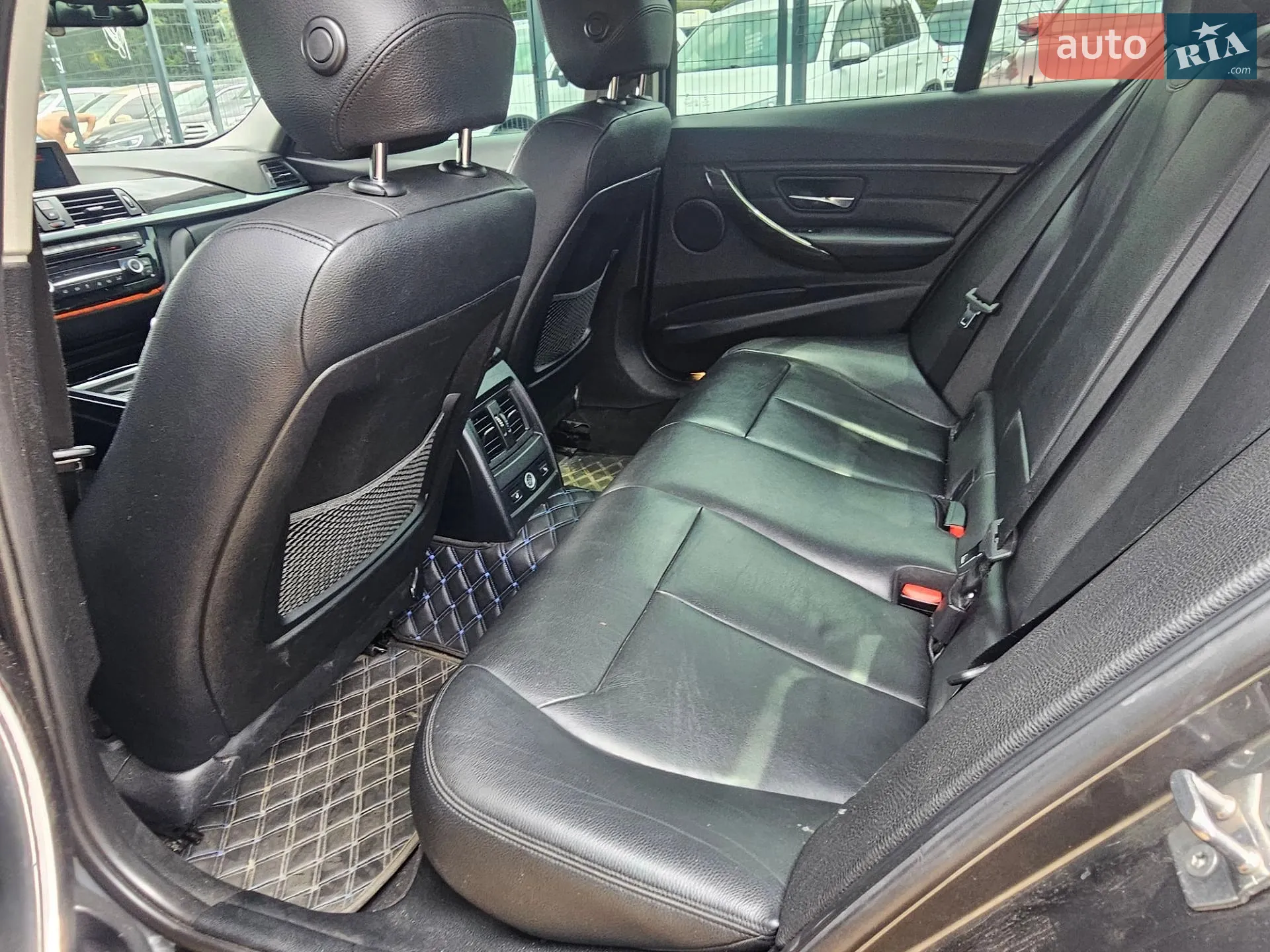2015 BMW 3er - мініатюра 16