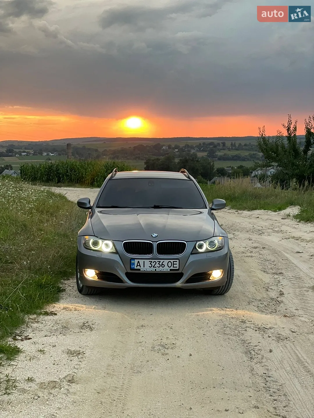 2010 BMW 3er - мініатюра 16