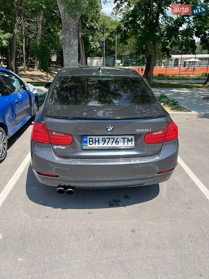 2012 BMW 3er - мініатюра 15