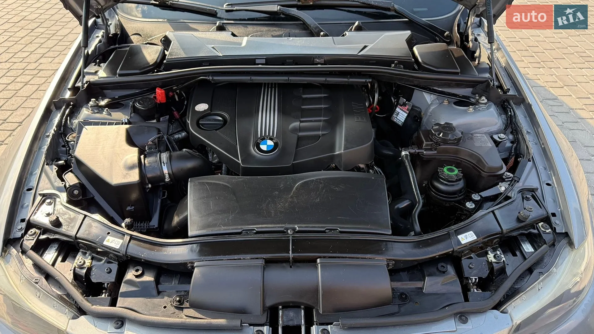 2010 BMW 3er - мініатюра 24