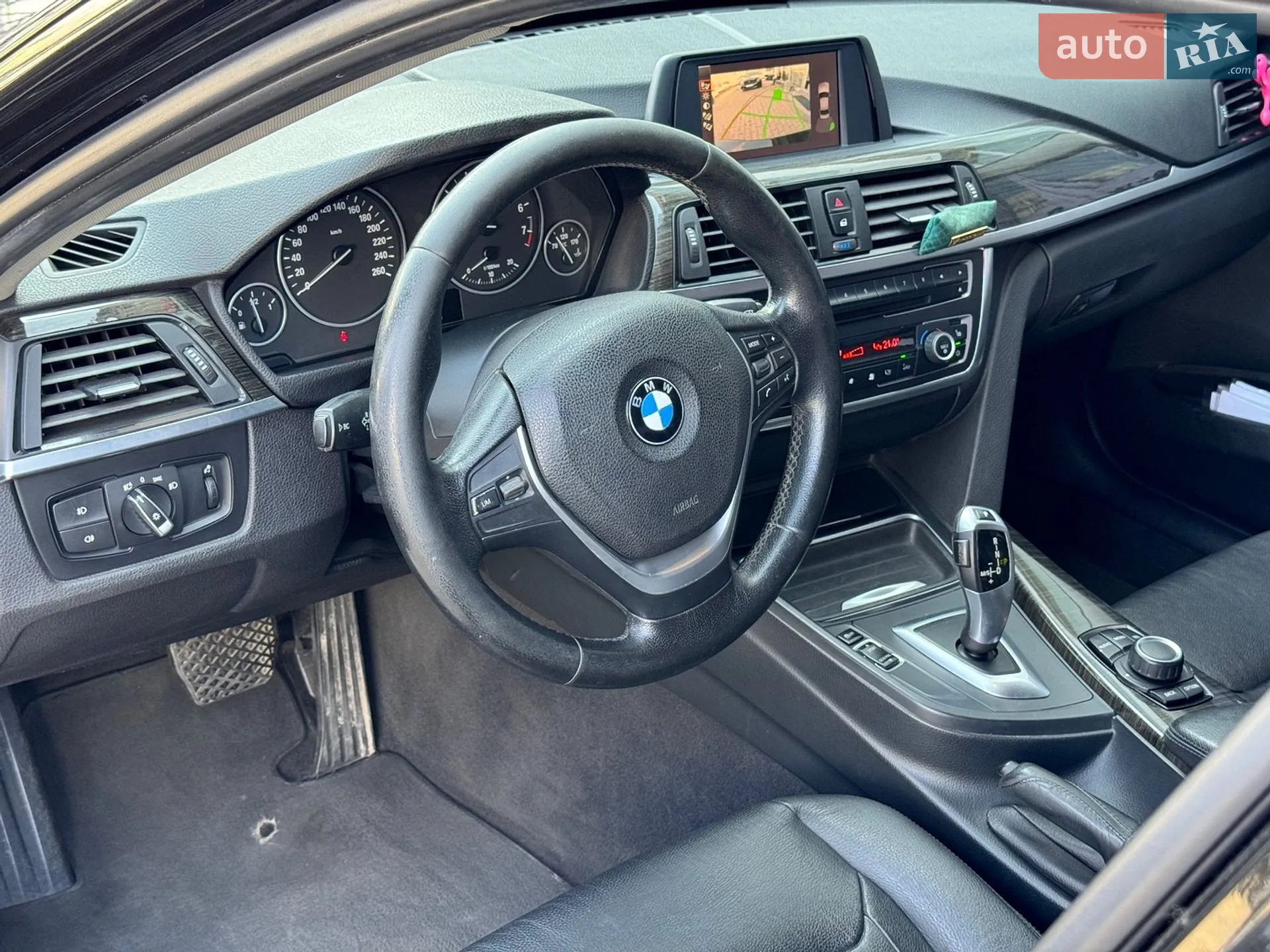 2012 BMW 3er - мініатюра 12