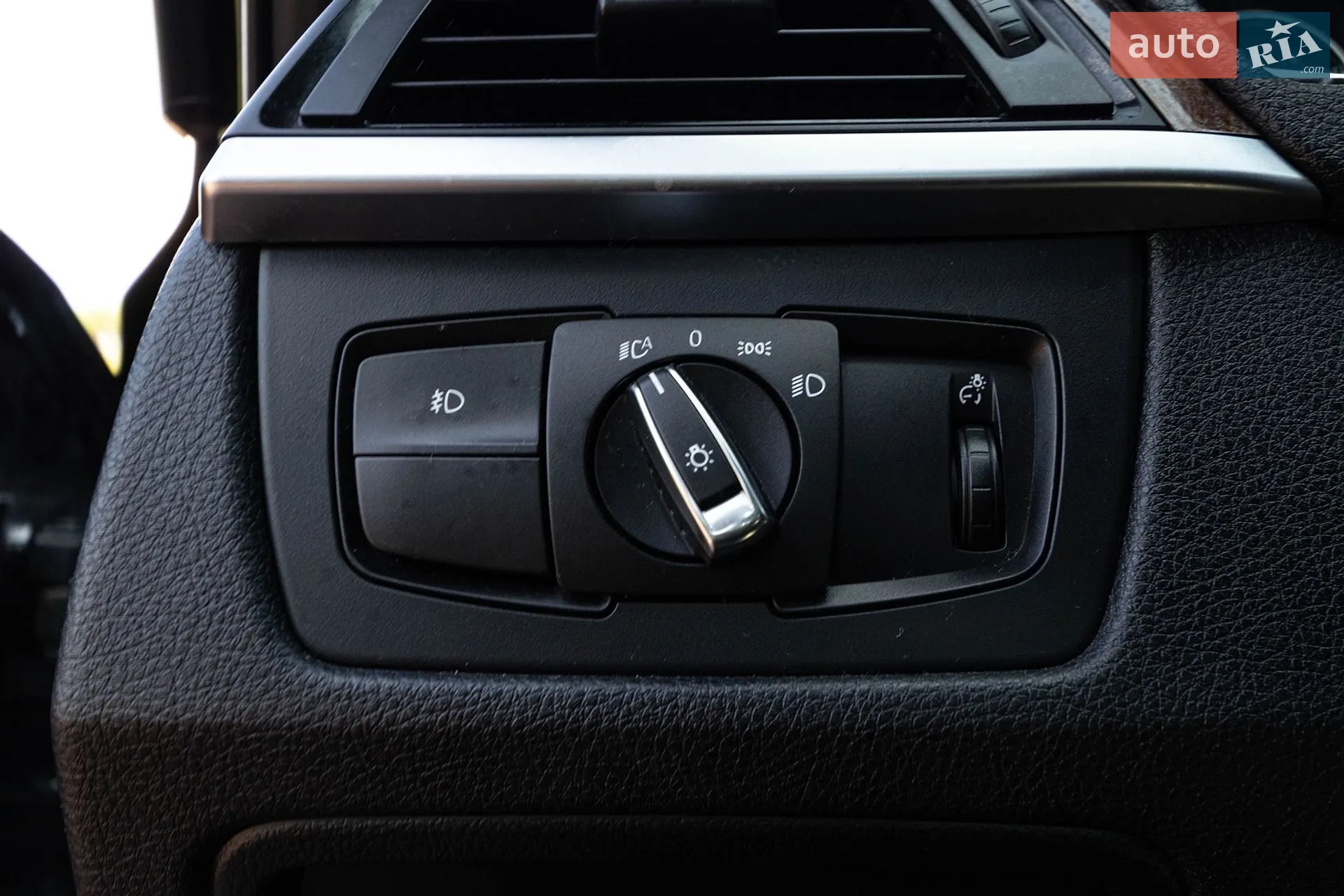 2013 BMW 3er - мініатюра 27