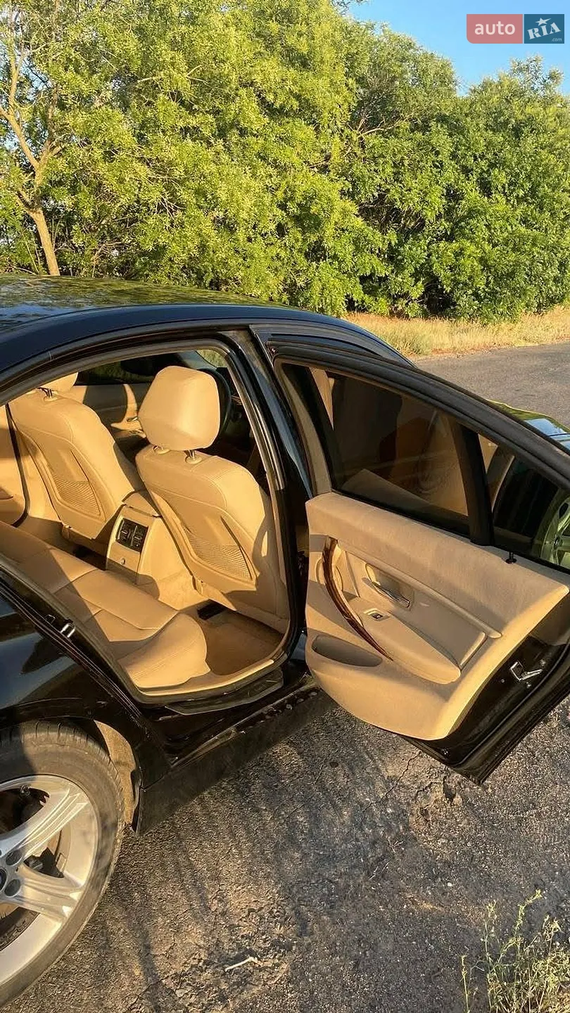 2012 BMW 3er - мініатюра 13