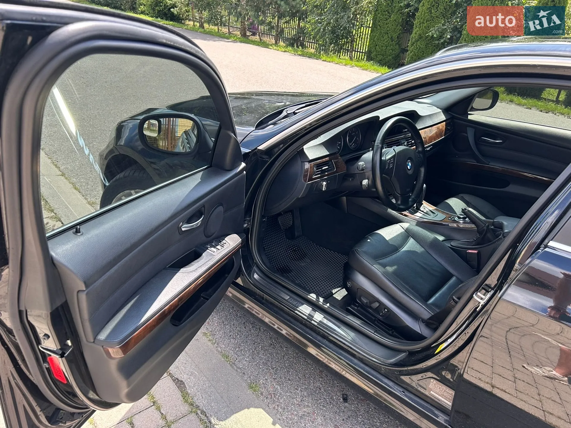 2010 BMW 3er - мініатюра 6
