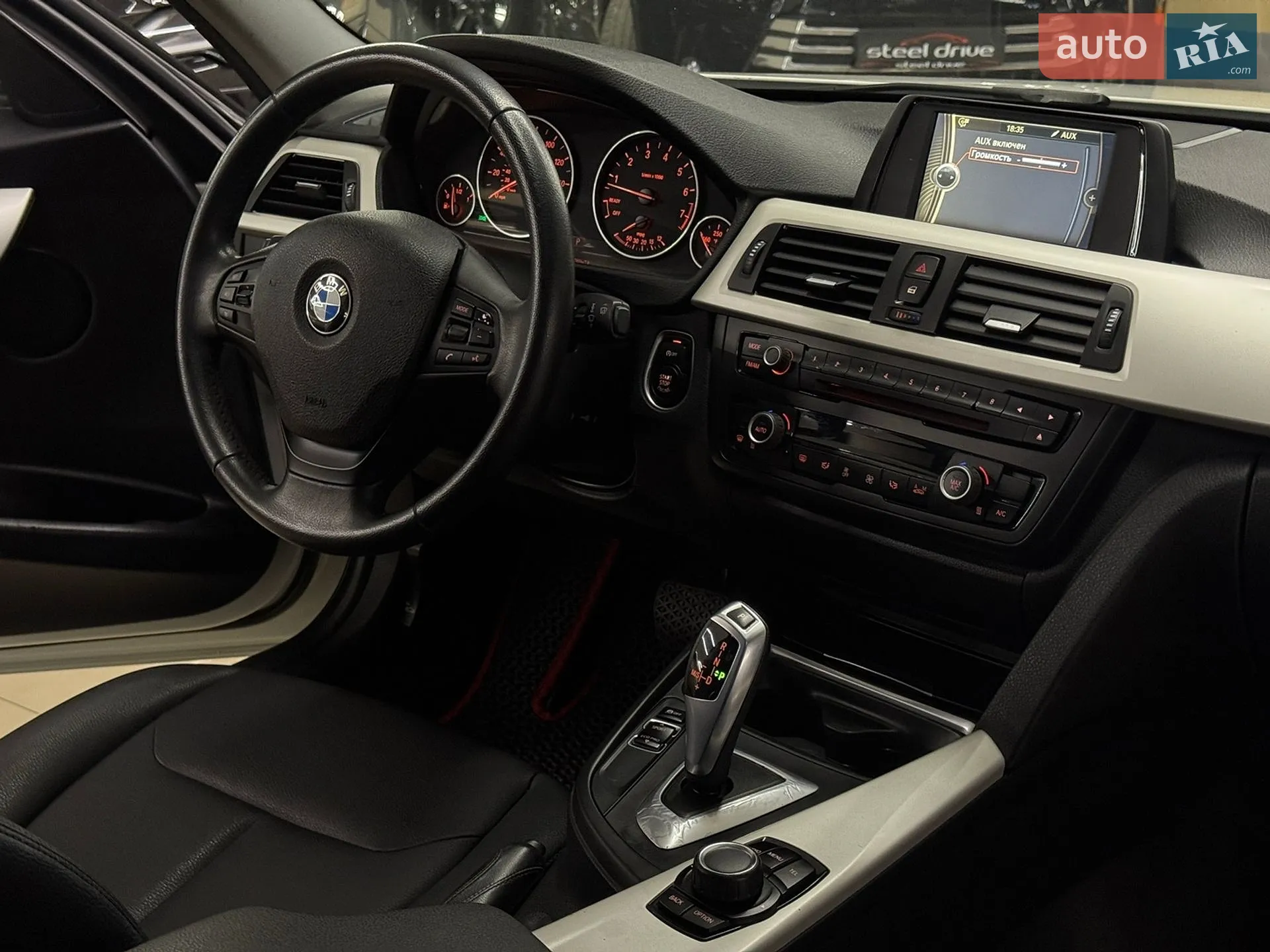 2014 BMW 3er - мініатюра 28
