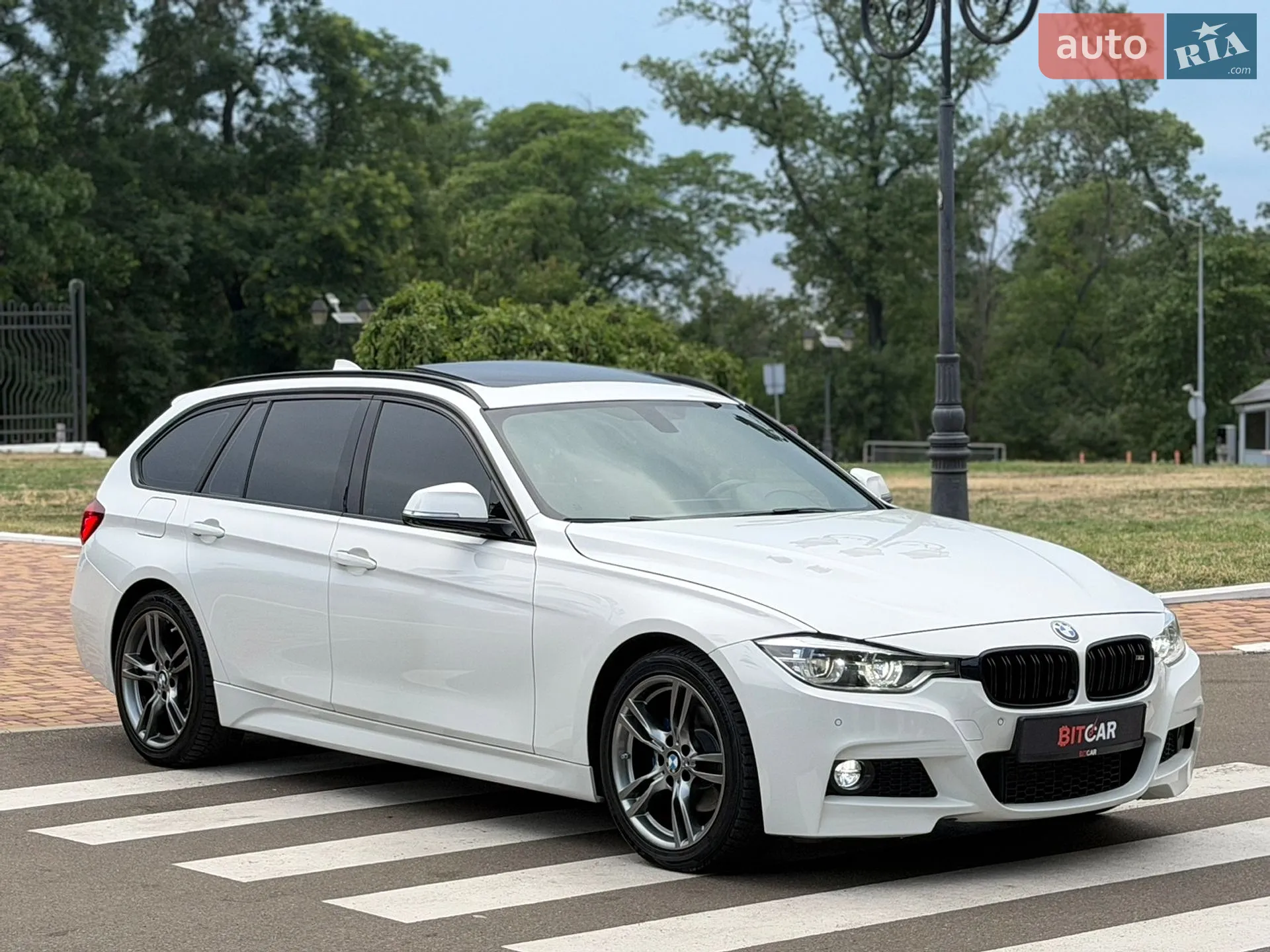 2015 BMW 3er - мініатюра 2