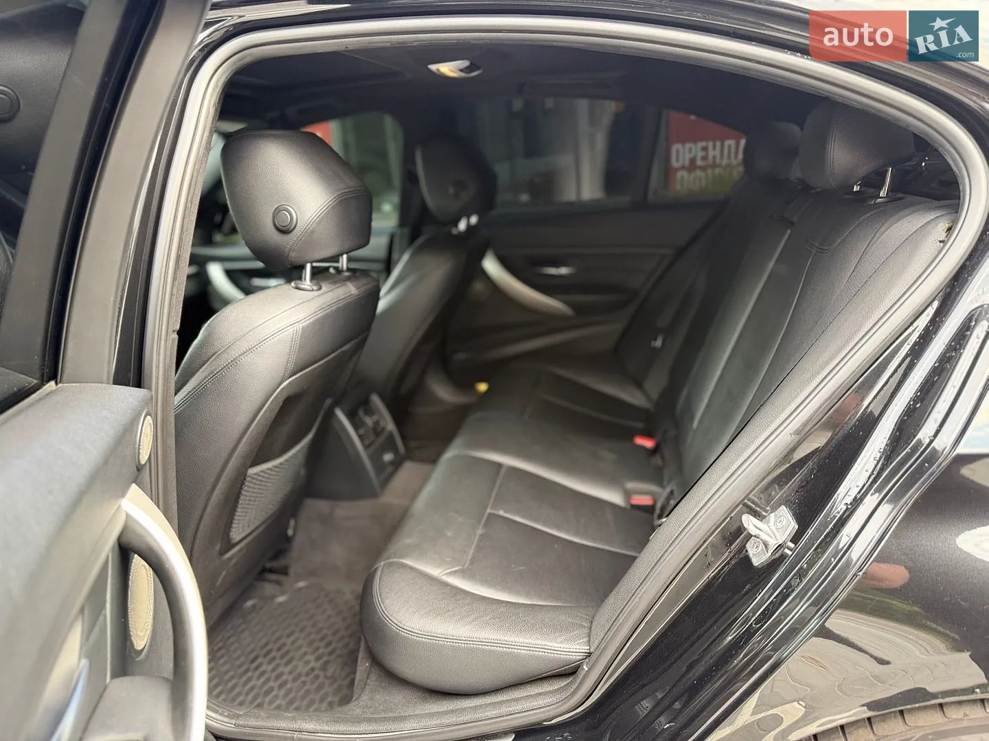 2012 BMW 3er - мініатюра 12