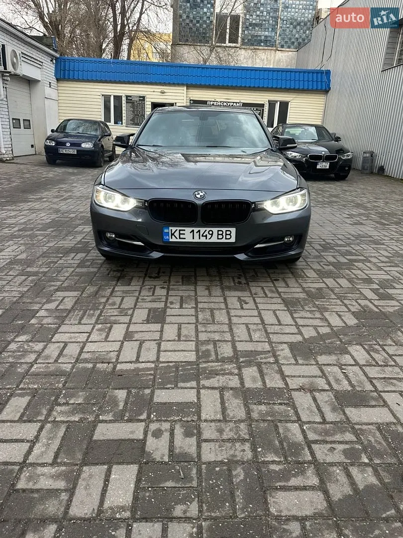 2012 BMW 3er - мініатюра 9