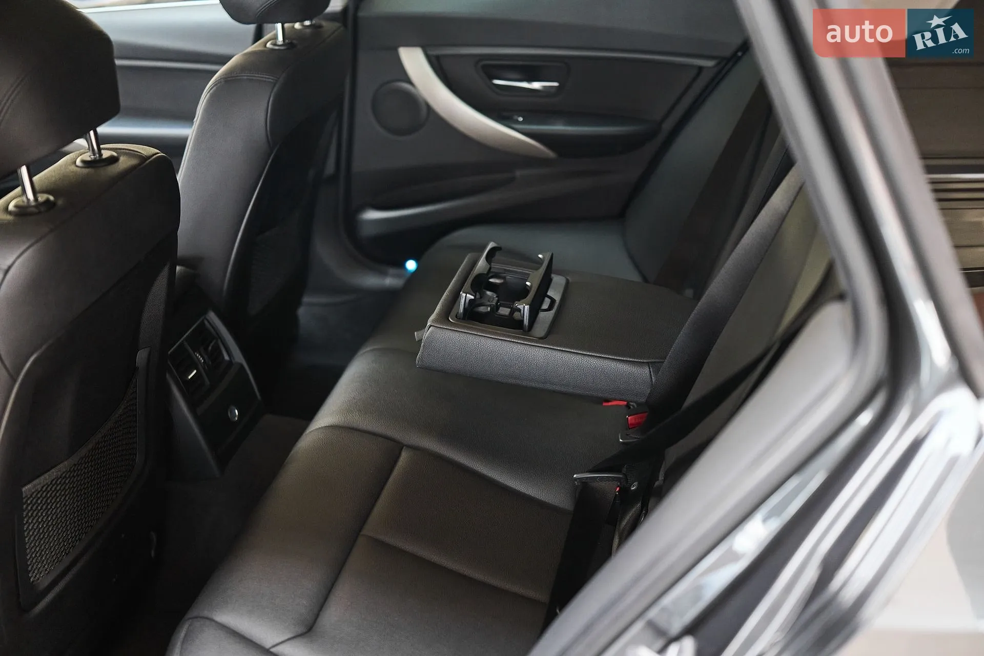 2016 BMW 3er - мініатюра 32