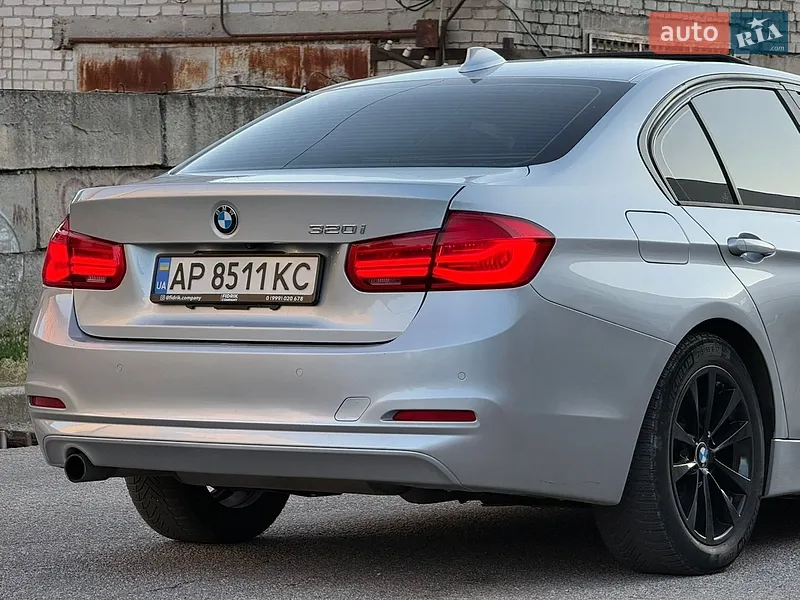 BMW 3 Series 2016