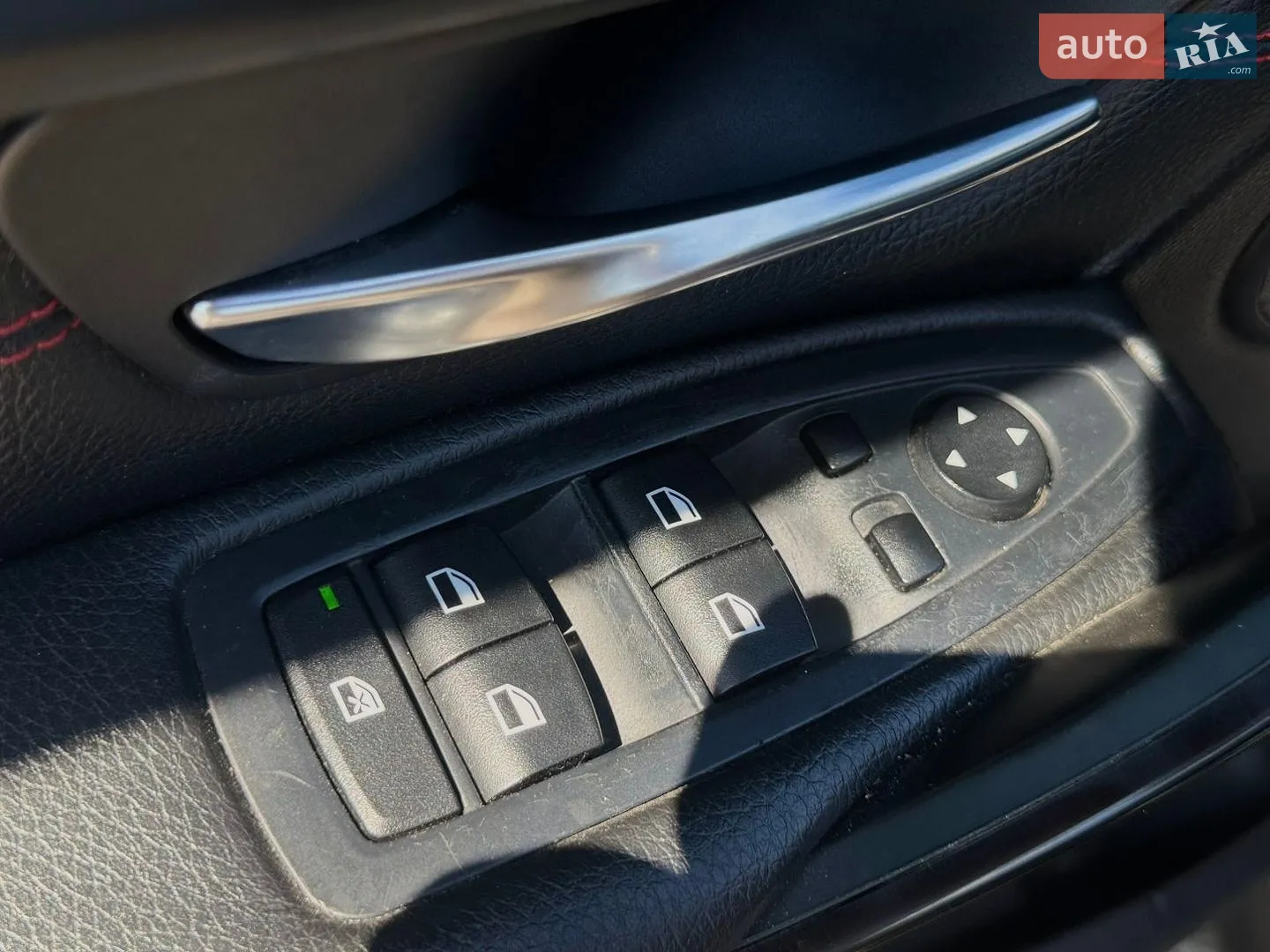 2012 BMW 3er - мініатюра 12