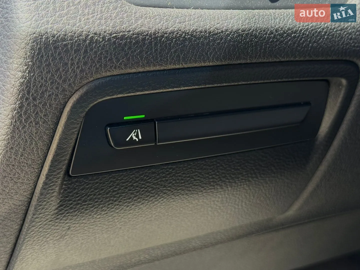 2012 BMW 3er - мініатюра 16