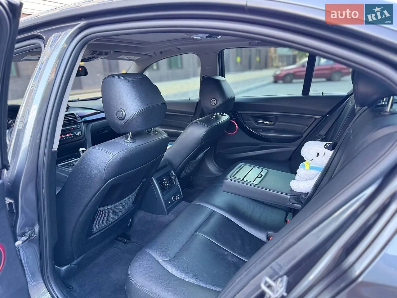 2012 BMW 3er - мініатюра 10