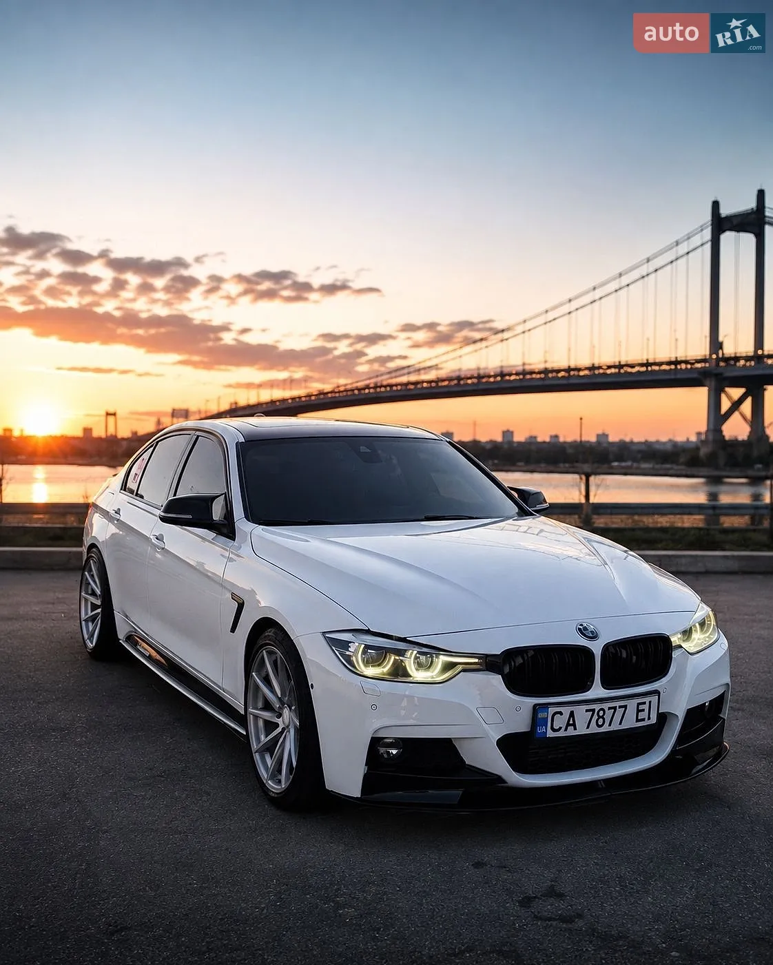 BMW 3 Series 2010 VIN WBAPK7C53BA463480 фото оголошення 11 з 20