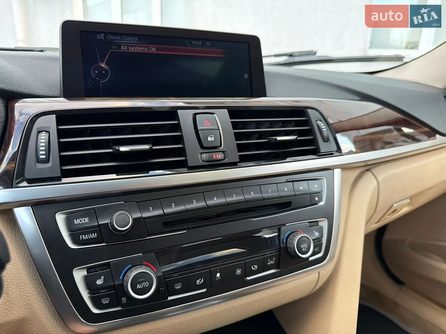 2013 BMW 3er - мініатюра 19