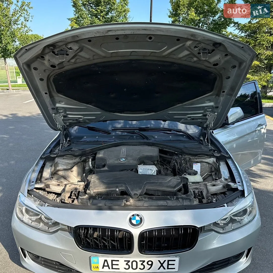 2012 BMW 3er - мініатюра 12