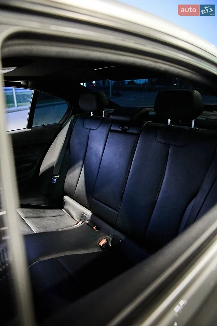 2016 BMW 3er - мініатюра 10