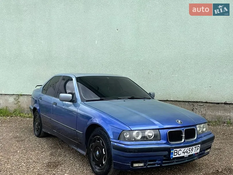 BMW 3 Series 1993