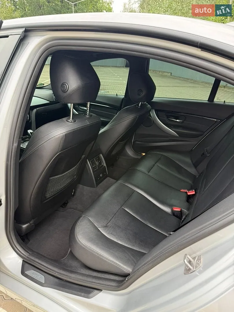 2015 BMW 3er - мініатюра 18