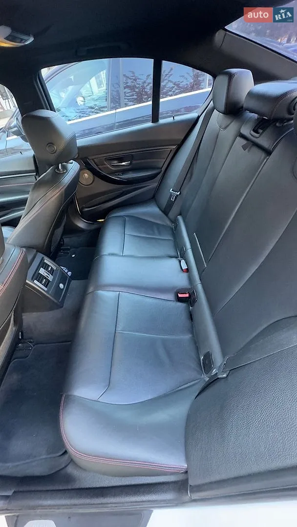 2012 BMW 3er - мініатюра 18