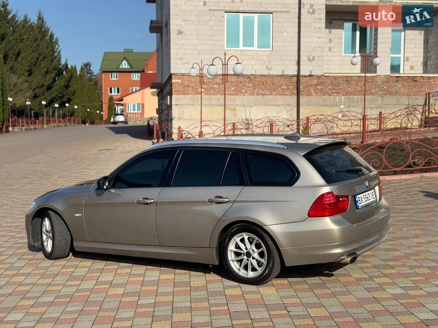 2011 BMW 3er - мініатюра 4
