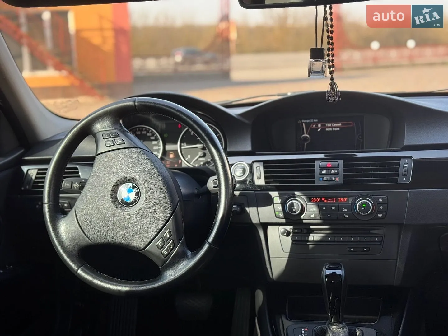 2011 BMW 3er - мініатюра 9