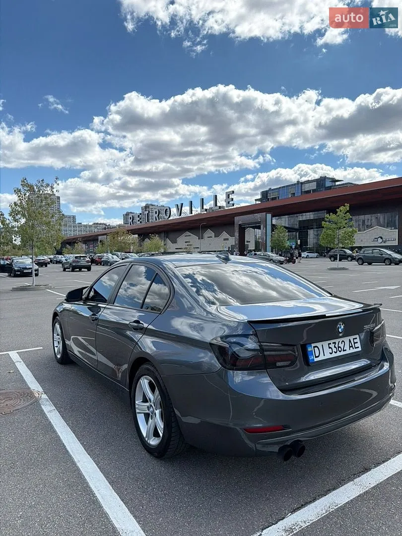 BMW 3 Series 2012 VIN WBA3A5C5XDF600653 фото оголошення 3 з 13