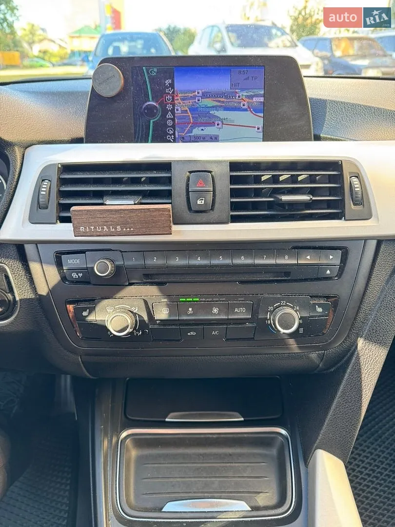 2012 BMW 3er - мініатюра 25