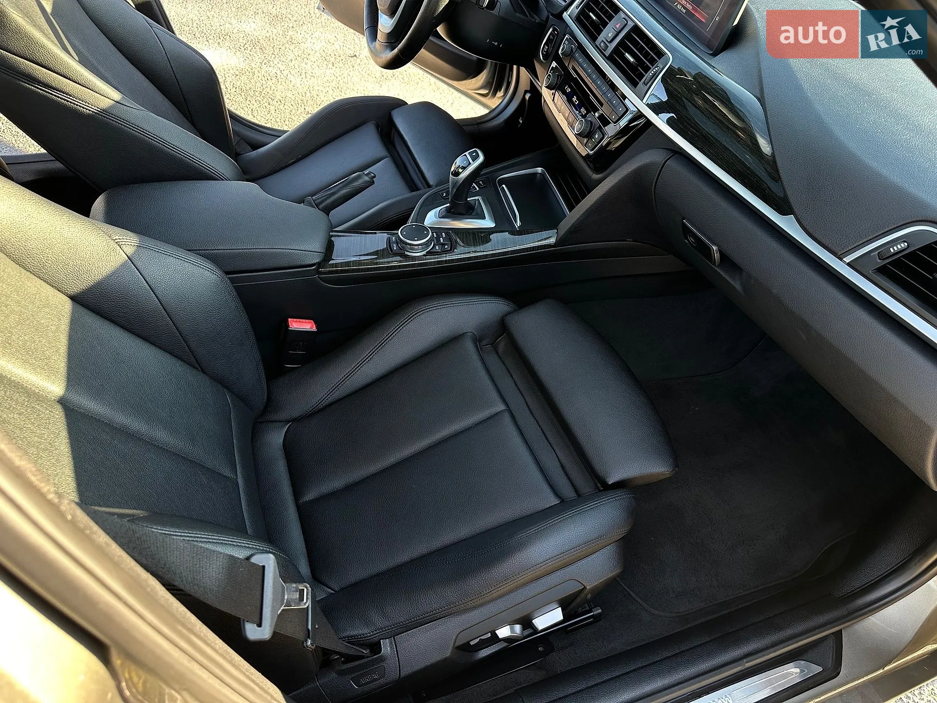2016 BMW 3er - мініатюра 11