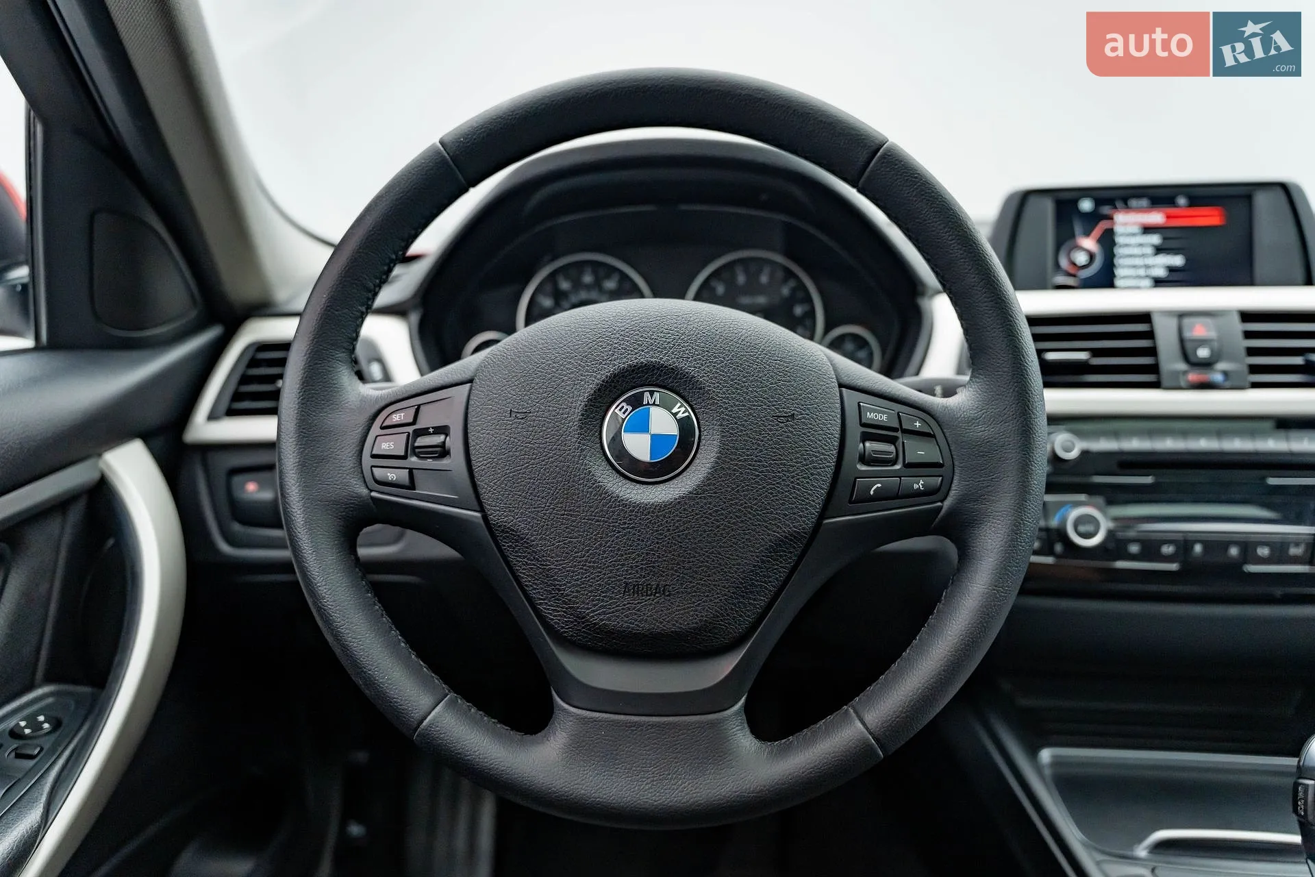 2016 BMW 3er - мініатюра 15