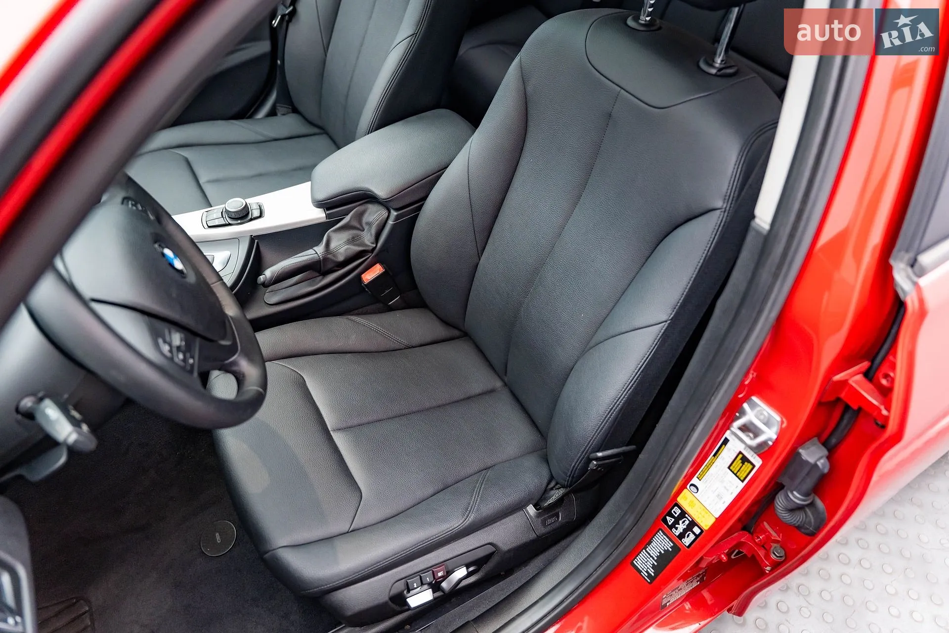 2016 BMW 3er - мініатюра 10