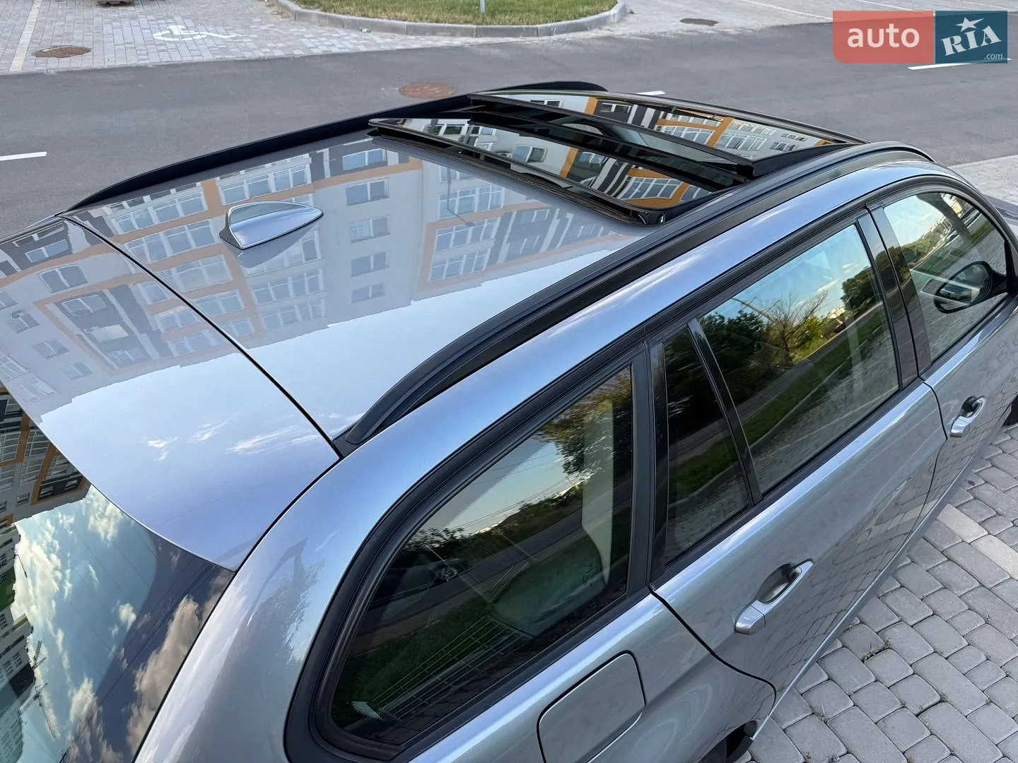 2010 BMW 3er - мініатюра 17