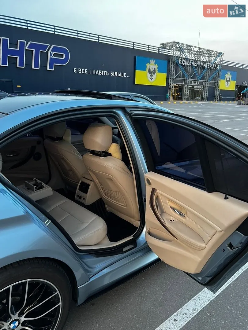 2012 BMW 3er - мініатюра 18