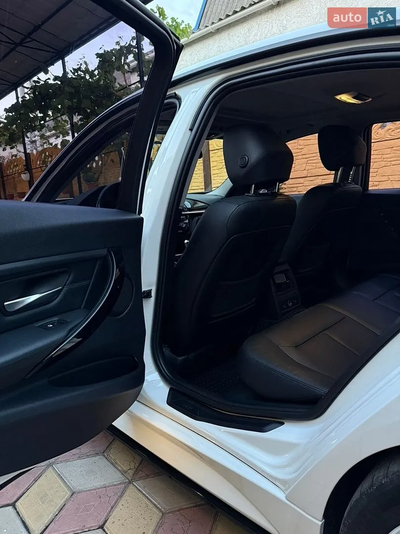 2013 BMW 3er - мініатюра 26