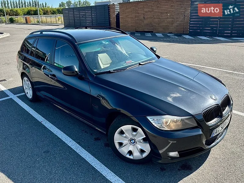BMW 3 Series 2009