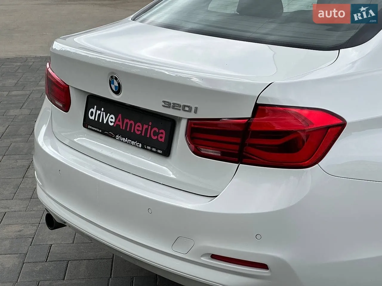 2016 BMW 3er - мініатюра 8