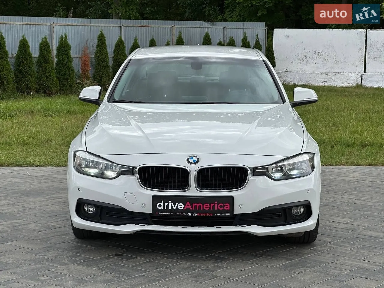 2016 BMW 3er - мініатюра 2